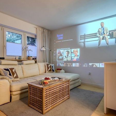 Rezydencja Filmowa- Wygodny Apartament 10 Min Od Lotniska I Centrum Apartman Varsó Kültér fotó